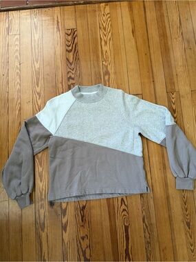 Abercrombie & Fitch Soft A&F Collection Colorblock Sweatshirt Size Small